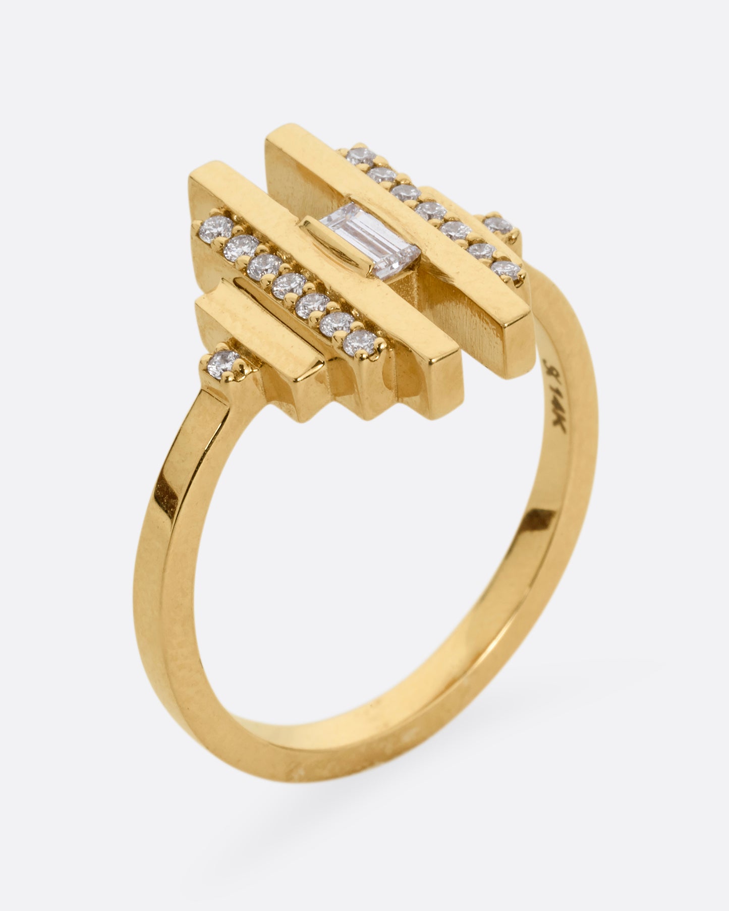 Cicim Diamond Ring