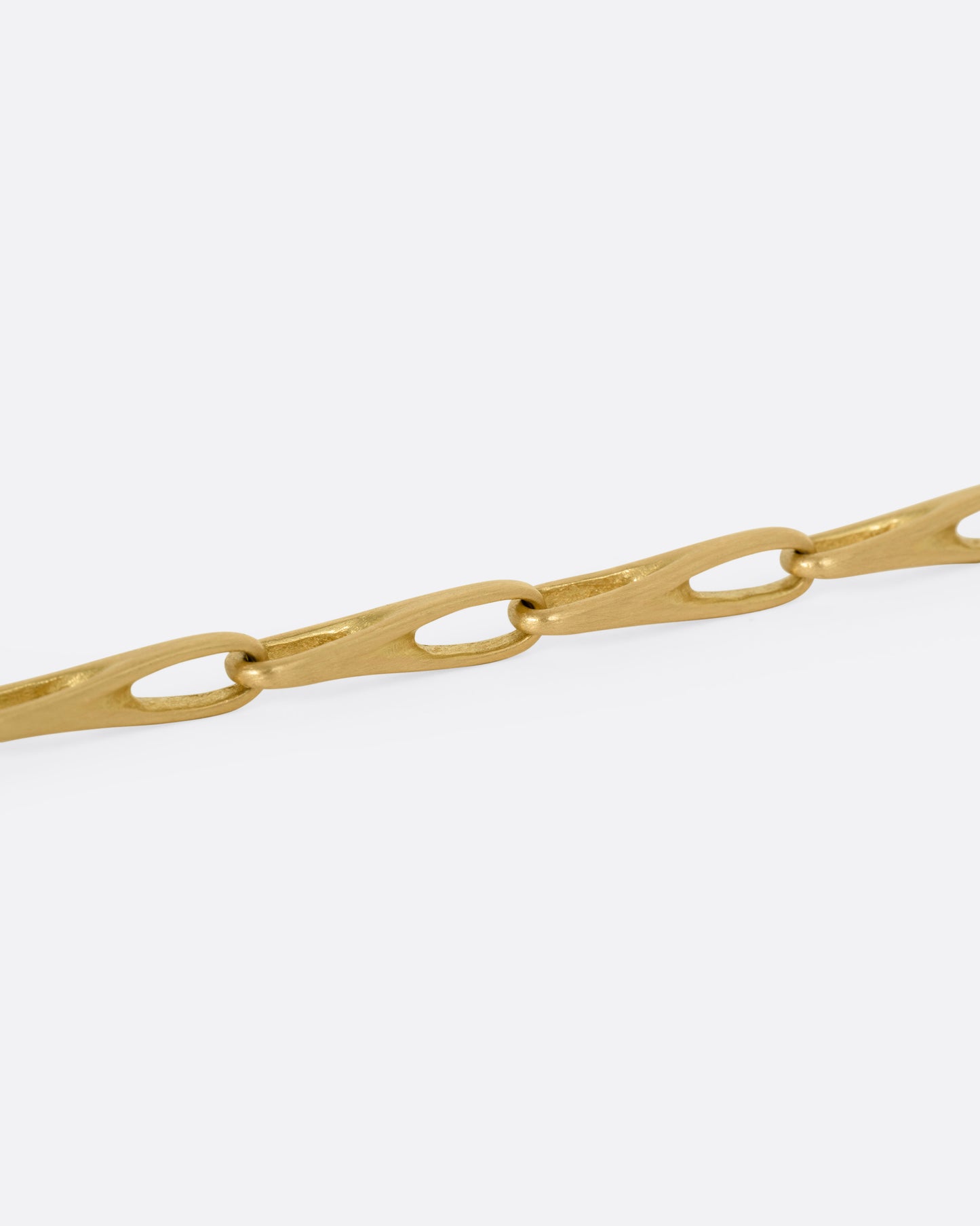 Ama Chain Bracelet
