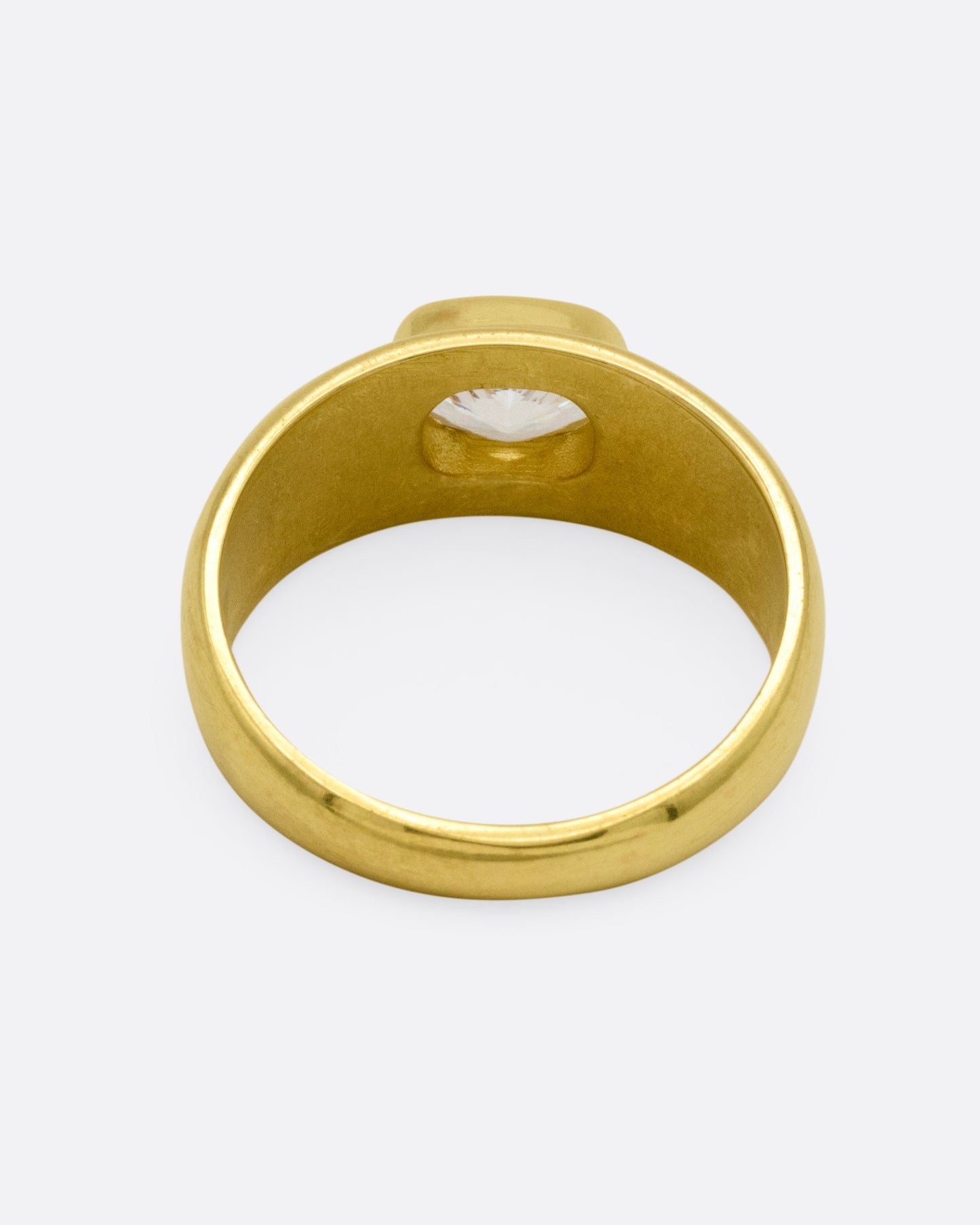 Cushion Cut Diamond Cigar Band