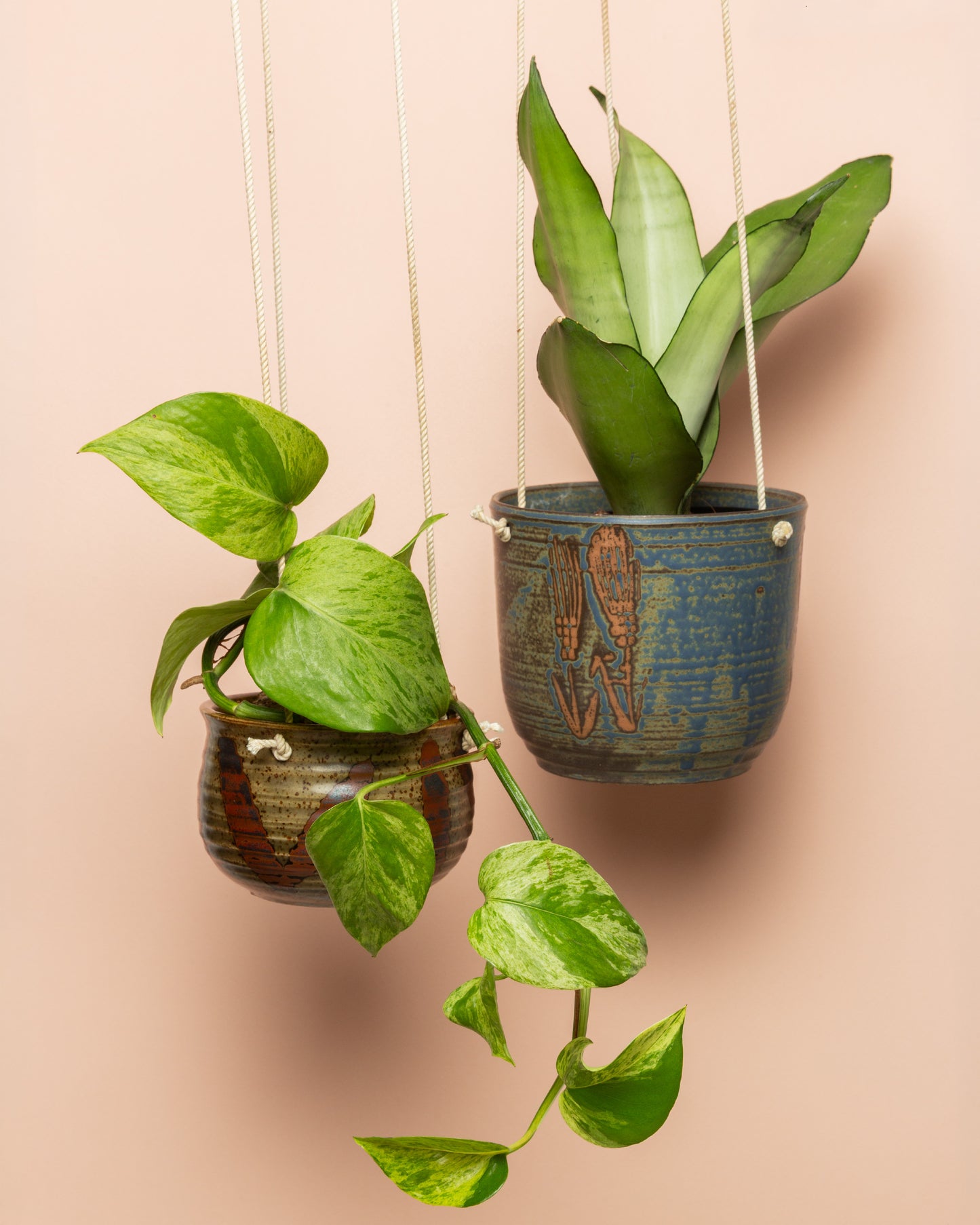 Ridged Hanging Planter