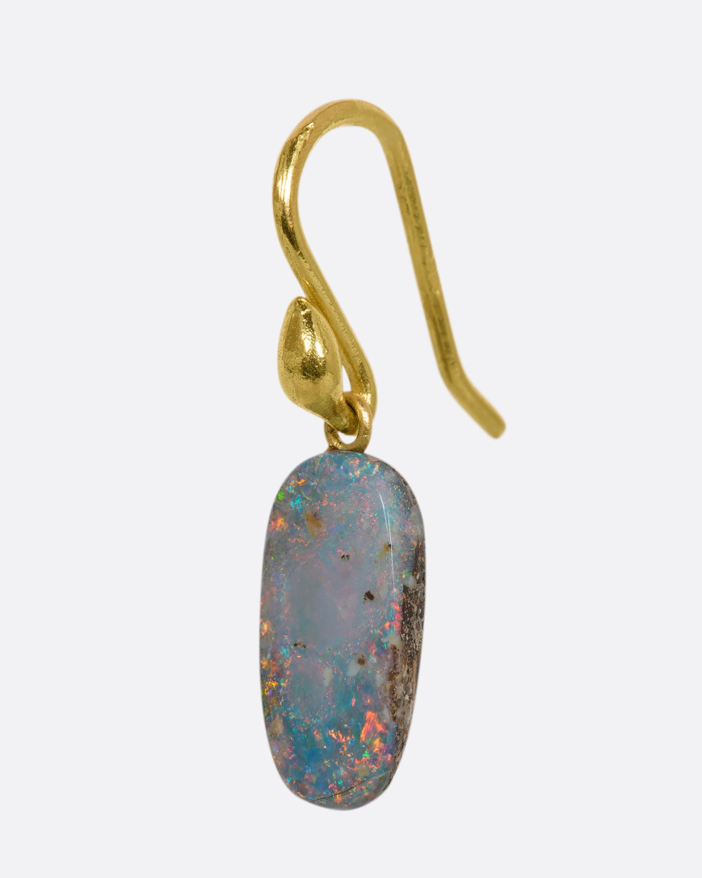 A yellow gold drop earring with an oval shaped boulder opal dangle. View from the side.