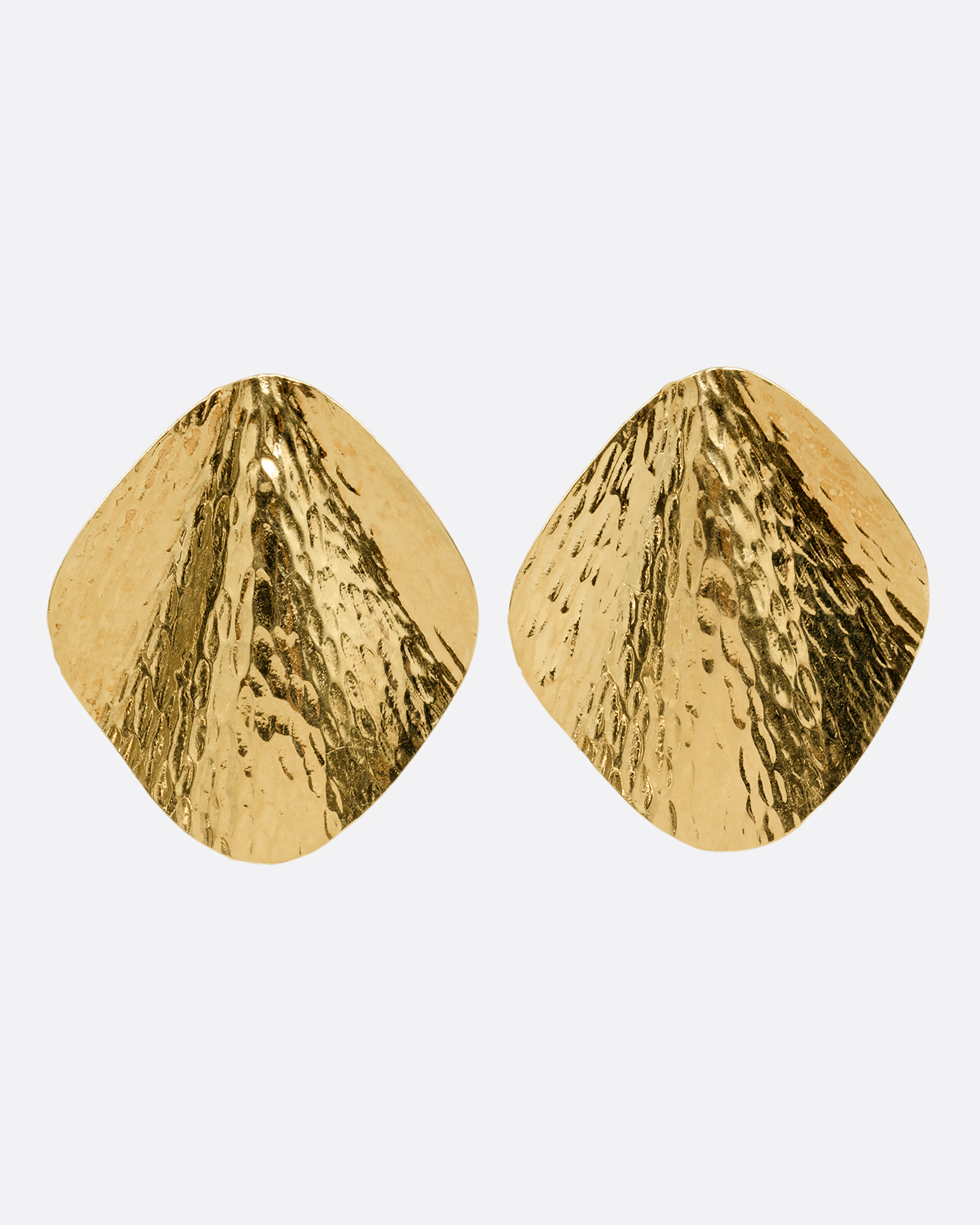wavy stud earrings