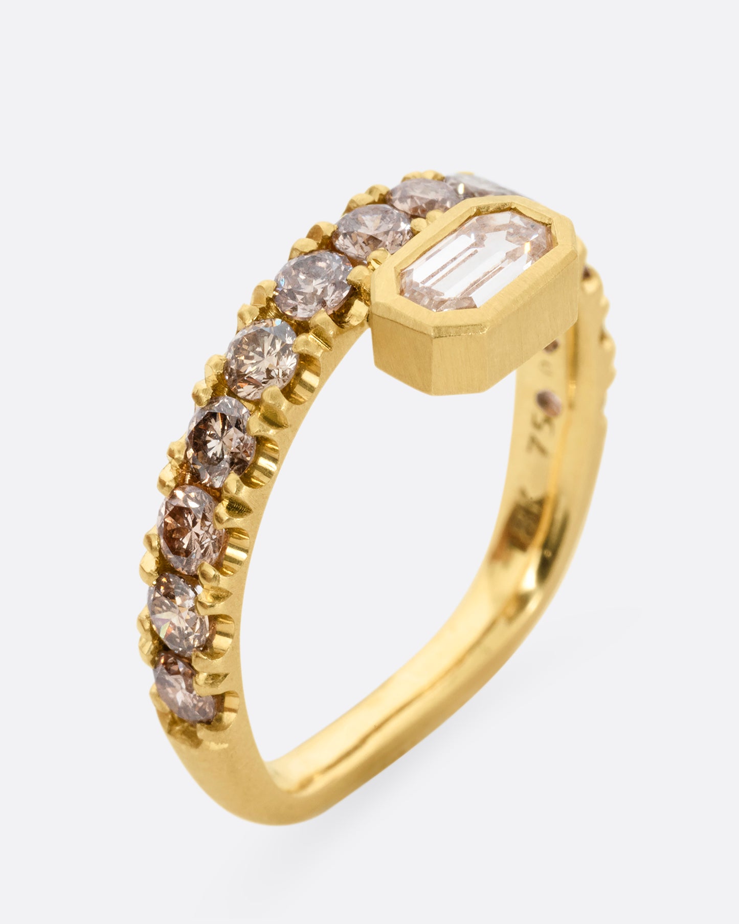 Champagne Diamond Band
