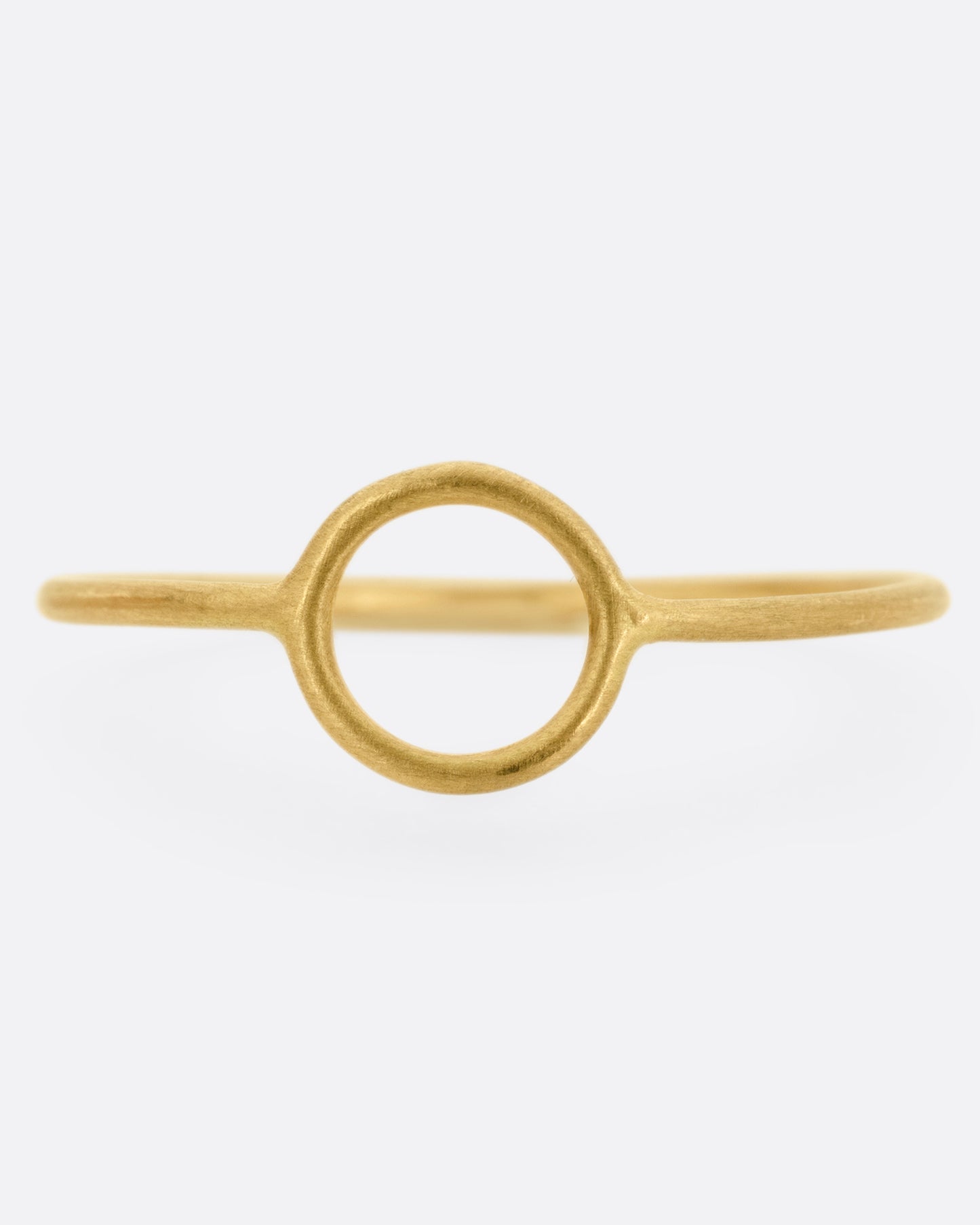Armilla Circle Ring
