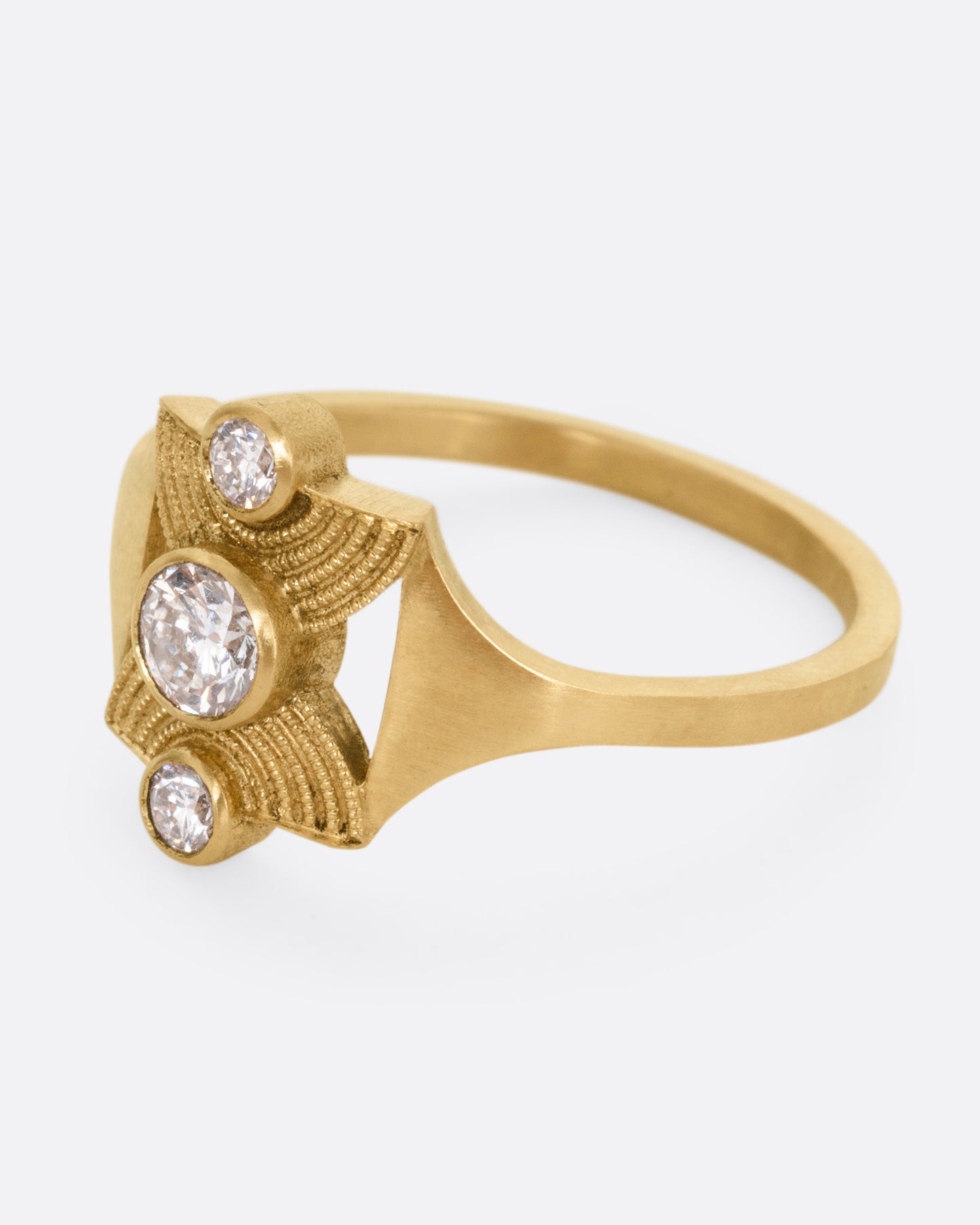Hora Vitrum Diamond Ring
