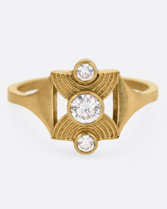 Hora Vitrum Diamond Ring