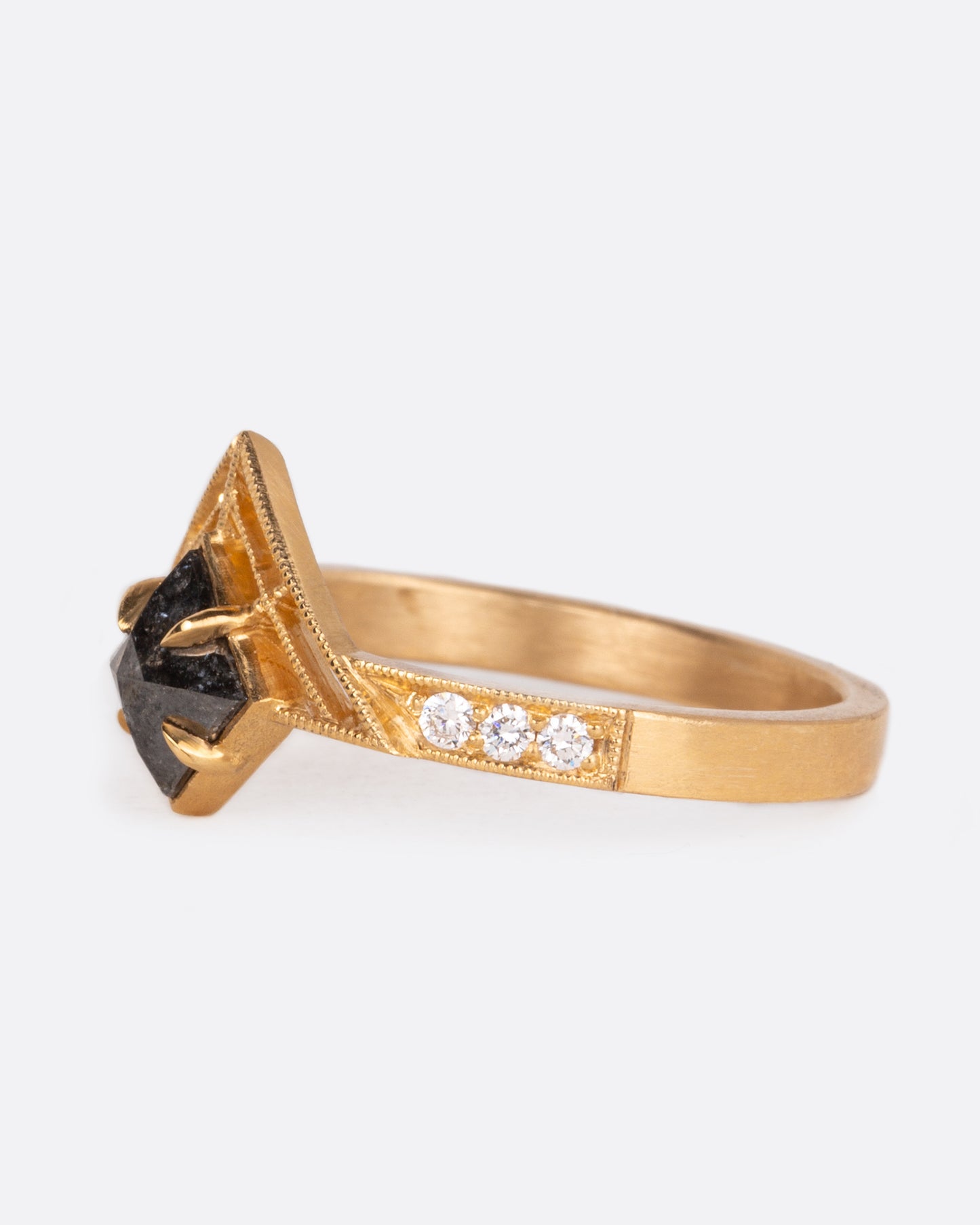 Black Diamond Bhumi Ring