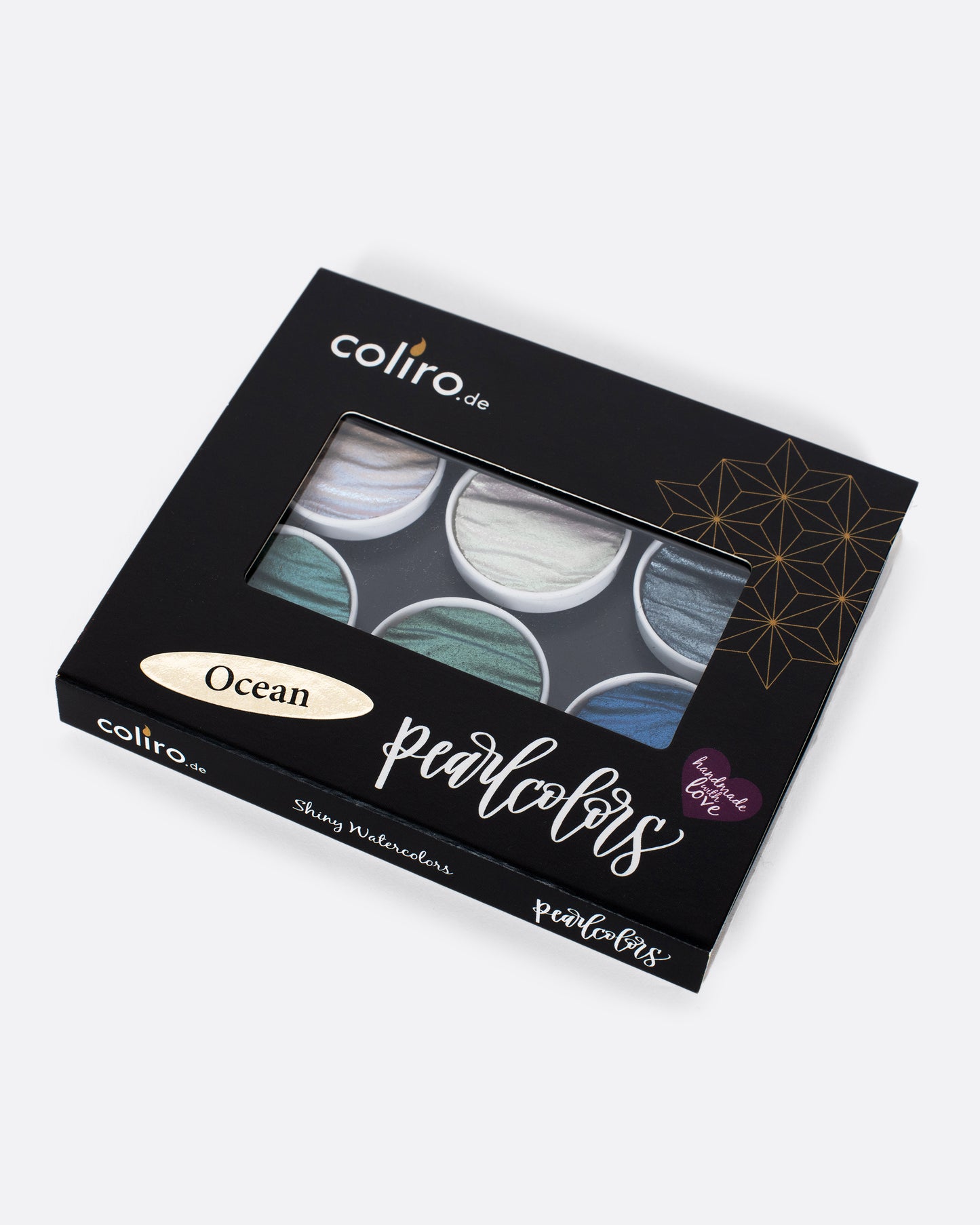 Made in Germany, this metallic watercolor set features colors themed like the ocean, use in addition to more opaque colors to create shimmering paintings.