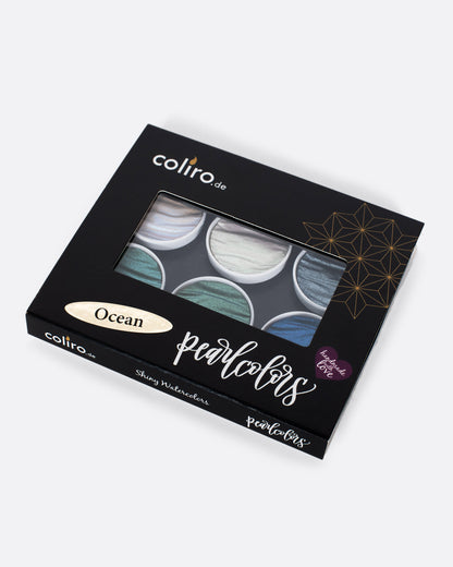 Pearl watercolor paint set in blues, the boxed set